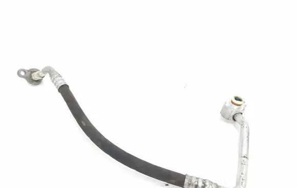 Volvo V40 Air conditioning (A/C) pipe/hose