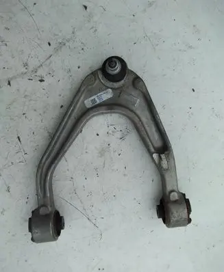 Maserati Ghibli Front lower control arm/wishbone 06700041860