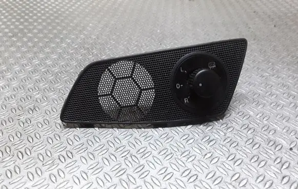 Skoda Octavia Mk2 (1Z) Wing mirror switch 1Z1959565A