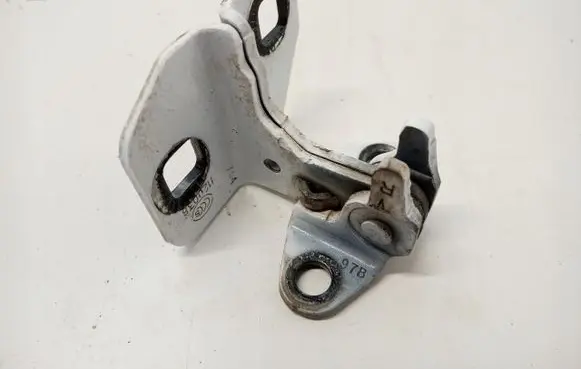 Tesla Model S Rear door lower hinge 17277570339