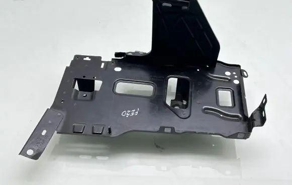Battery tray