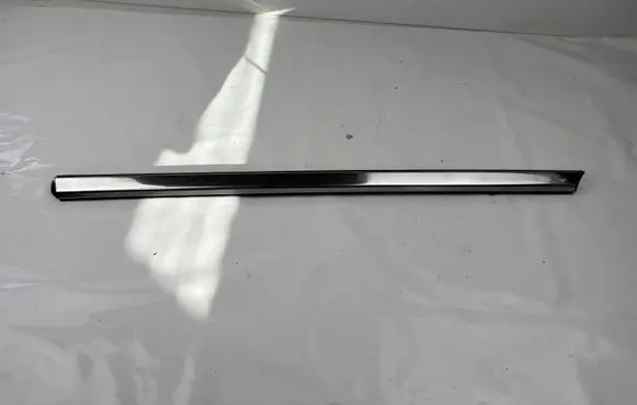 Chrysler Sebring (JS) Rear door trim (molding)
