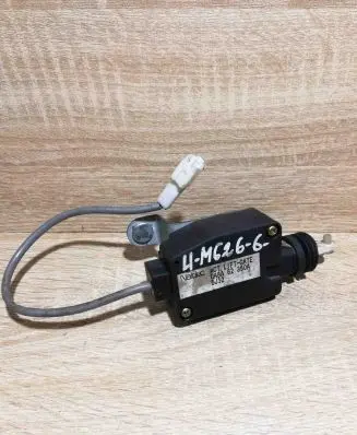 Mazda 626 Tailgate boot lock/latch motor GA8A62350A