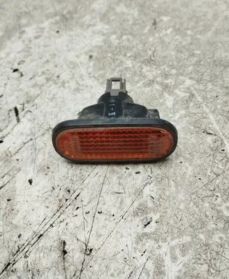 Honda Civic Front fender indicator light 