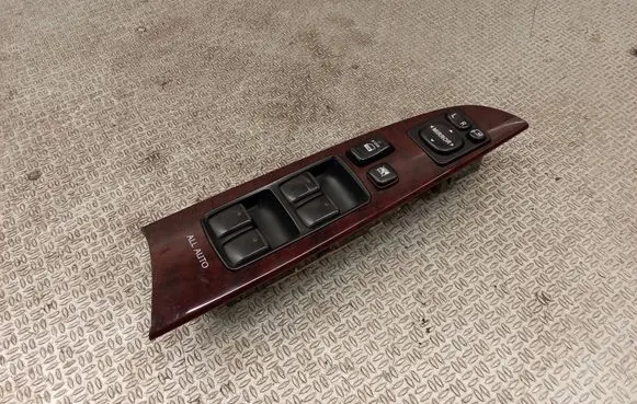Lexus IS 220D-250-350 Electric window control switch 8404053080