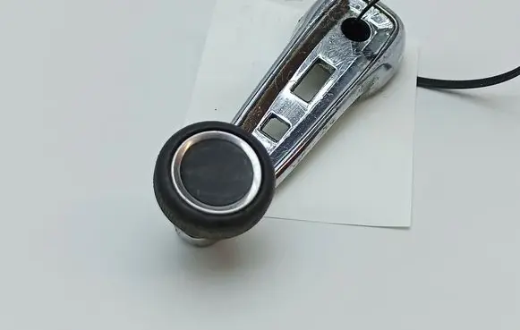 Mercedes-Benz COMPAKT W115 Front door window winding handle 