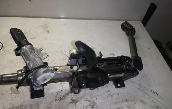 Skoda Yeti (5L) Steering rack DE102005034952 A1637