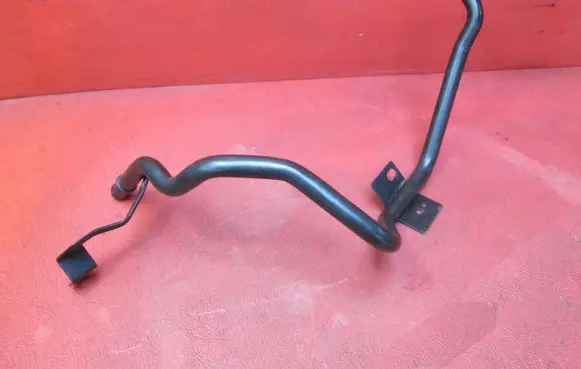 Ford Mondeo MK IV Engine coolant pipe/hose