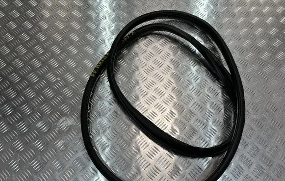 Mazda 3 Front door rubber seal PU12546