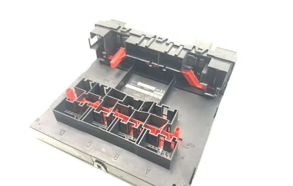 Audi A3 S3 8P Comfort/convenience module 8P0907279F F005V00519