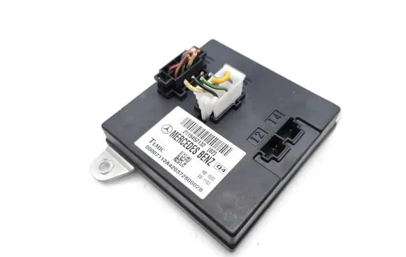Mercedes-Benz E W211 Central body control module 2115452132