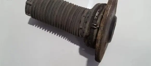 Volvo V70 Coil spring mount 181007