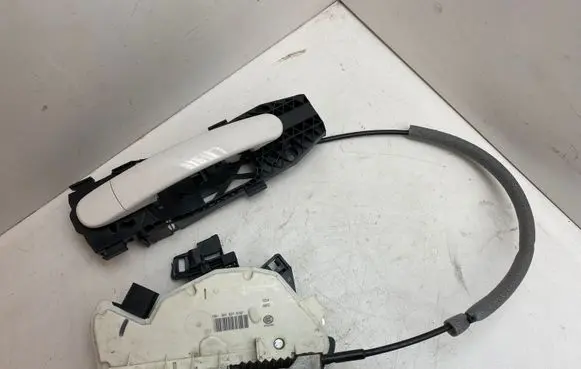 Seat Ibiza IV (6J,6P) Front door lock 5N1837016F 5N0839885H