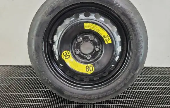 KIA Sportage R17 spare wheel