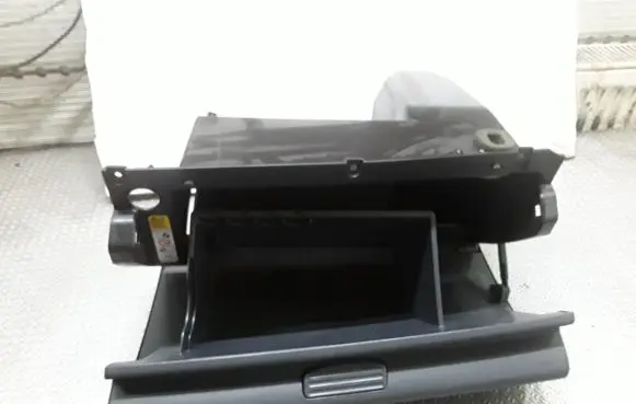 Mitsubishi Colt Glove box set MN140024ZZ