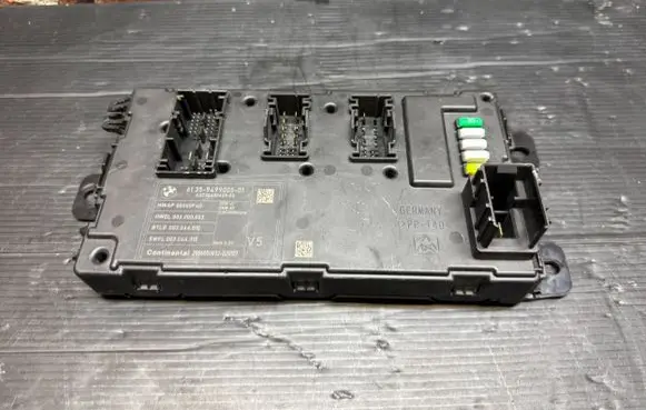 BMW M2 F87 Comfort/convenience module 9499005 A2C30450429