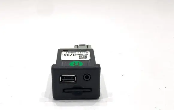 Opel Insignia A USB socket connector 20868796