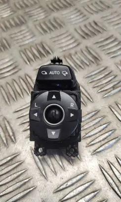 Hyundai Santa Fe Wing mirror switch 935732W100 20130917