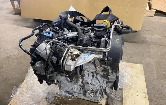 Volkswagen Golf VII Engine CUK 04E103011EJ 04E103603