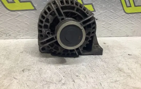 Volvo S60 Generator/alternator 30667787 0124525060