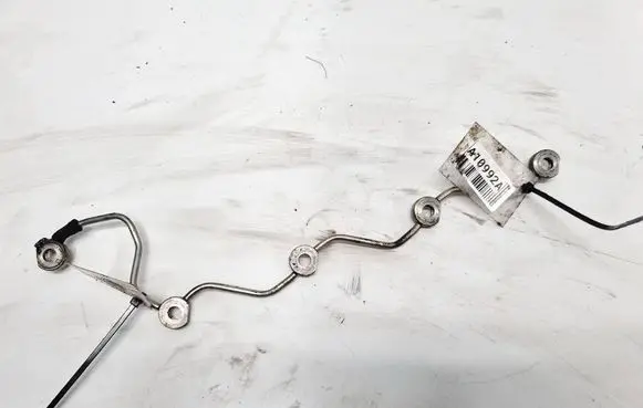Mazda 6 Fuel line pipe 
