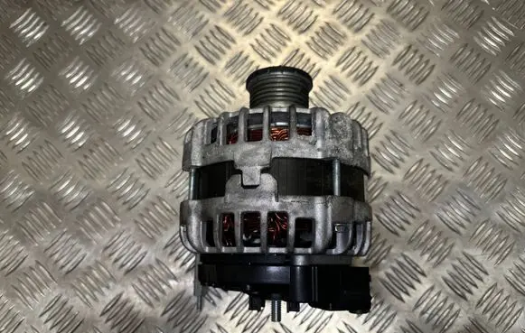 Volkswagen Golf VII Generator/alternator