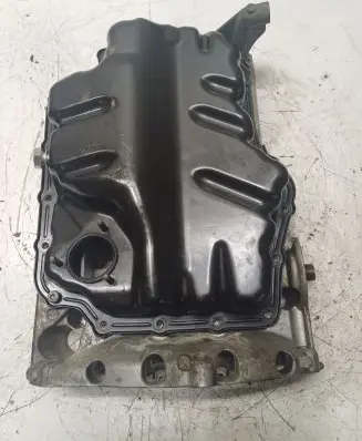 Volkswagen PASSAT B8 Oil sump 04E103603L 04E103600H