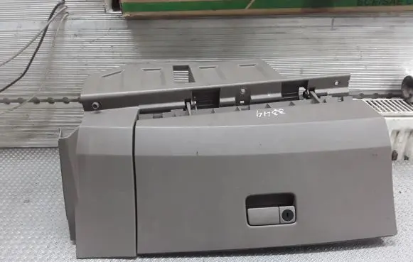 Nissan Murano Z50 Glove box set 