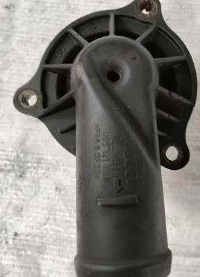 Audi A8 S8 D3 4E Thermostat/thermostat housing 059121111H-AUTOSSO