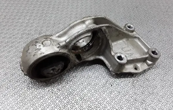 Citroen C4 I Driveshaft support bearing bracket 484202