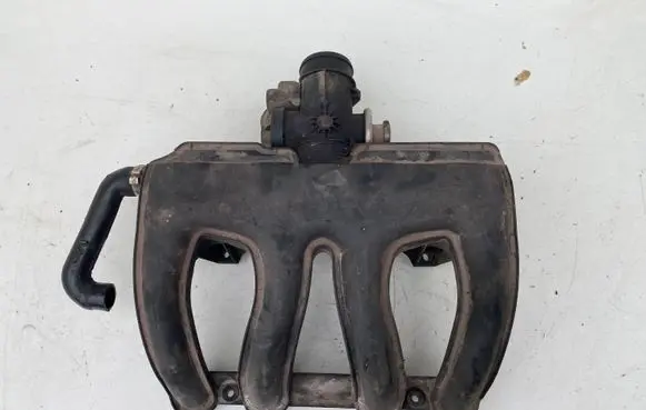 Toyota Corolla E110 Intake manifold 9632251780