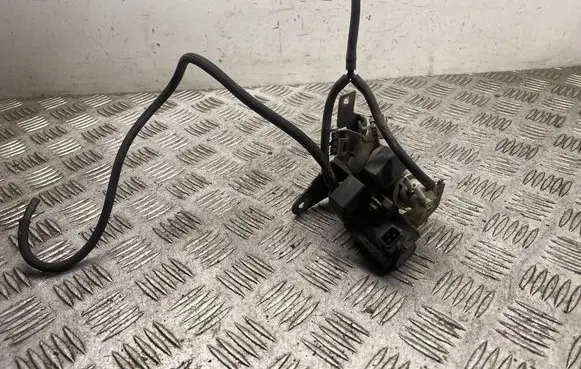 BMW 7 F01 F02 F03 F04 Turbo solenoid valve 7595374