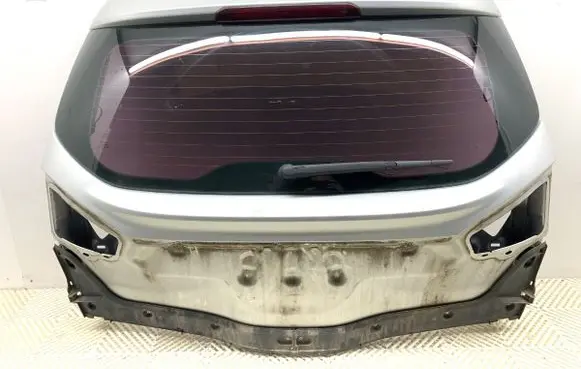 Ford Mondeo MK IV Tailgate/trunk/boot lid 