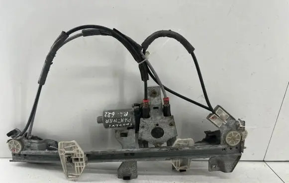 Peugeot Partner Front door window regulator with motor 0130821762