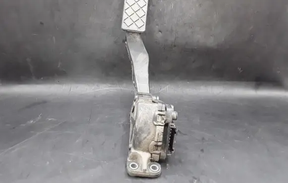 Volkswagen Transporter - Caravelle T5 Accelerator throttle pedal 7H1721503 74091801 6PV00849503