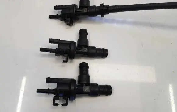 BMW 3 G20 G21 Fuel tank valve 