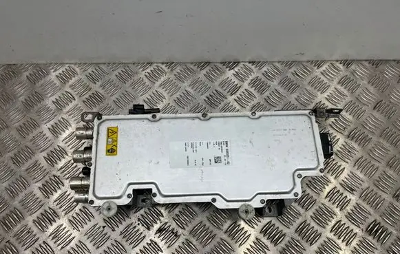 BMW 5 G30 G31 G38 Voltage converter inverter 9485031