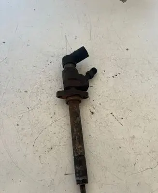 Volvo V50 Fuel injector 9647247280