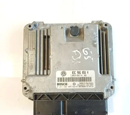 Volkswagen Golf V Engine control unit/module 03C906056H 0261S02004