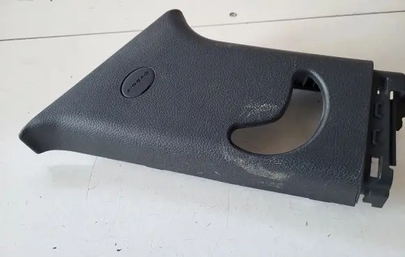 Hyundai Santa Fe Seat belt trim 858612W000