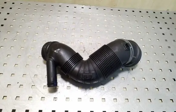 Audi A3 S3 8P Air intake hose/pipe 3C0129654P 446197604