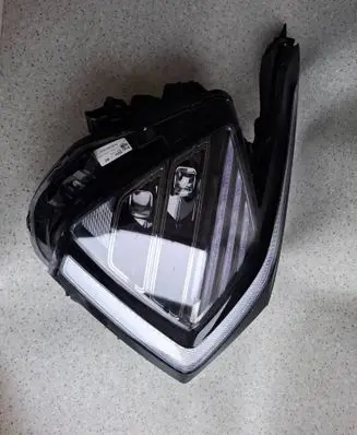 KIA Sportage Headlight/headlamp 92102R2100 HR10RH02 R009HR100084543