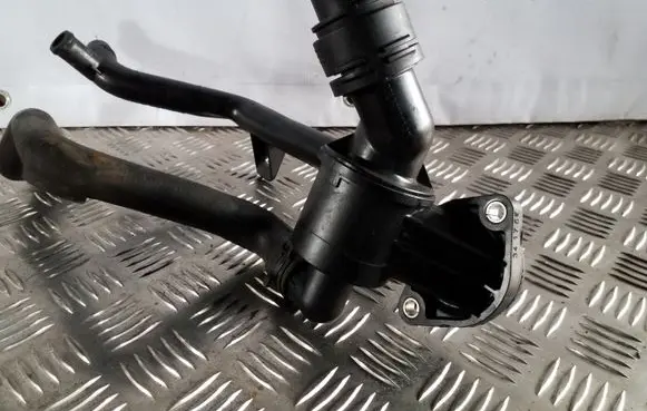 Audi A6 C7 Thermostat housing 03L121111AD