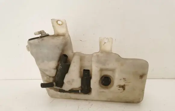 BMW 7 E38 Windshield washer fluid reservoir/tank 8352897 61678352897