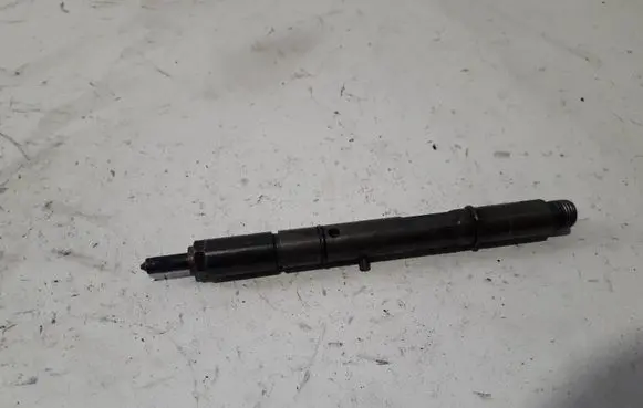 Audi A6 S6 C5 4B Fuel injector 059130201F