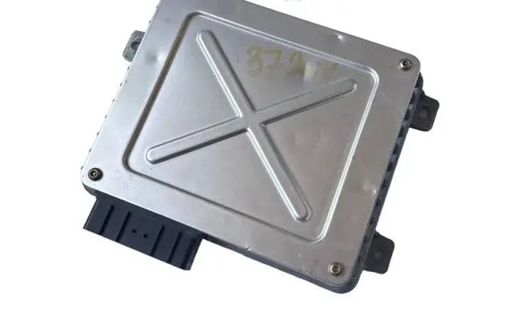Land Rover Discovery Engine control unit/module RQT100023 CKA060WVN