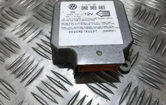 Volkswagen Polo III 6N 6N2 6NF Airbag control unit/module 6n0909603 5wk4137