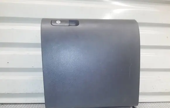Volkswagen Golf Plus Glove box 5M1857097K