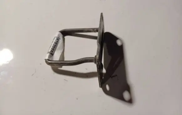 Honda FR-V Front door lock loop/hook striker 