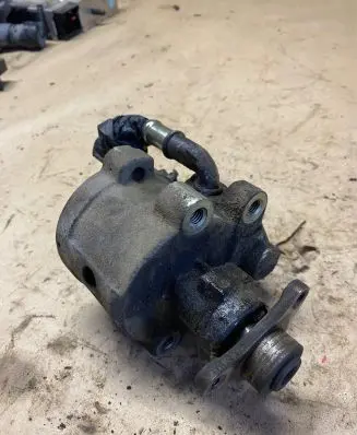 Volvo S40, V40 Power steering pump 7700872160D 26041434